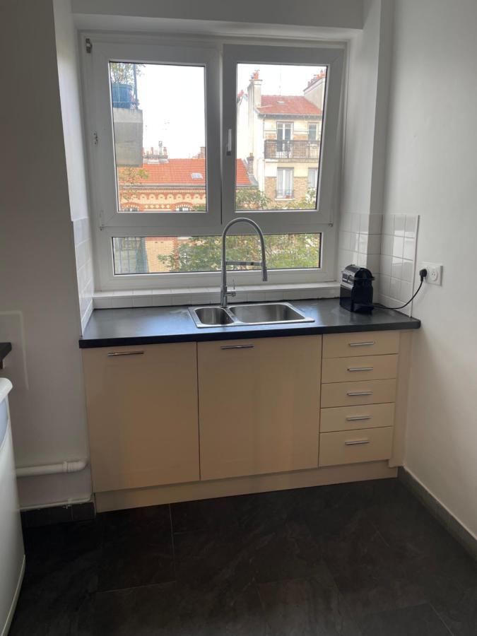 Appartement Neuf A Boulogne A 3 Mins A Pieds Du Metro Exterior photo